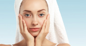 Лицо свежее, овал чётче, отёки уходят: как прокачать домашний уход - эффект как после салонных процедур