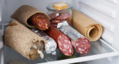 Перестаньте выбрасывать продукты: вот как правильно хранить колбасу в холодильнике - критически важный лайфхак