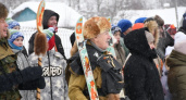 Более 100 спортсменов открыли сезон гонок на охотничьих лыжах в Коми