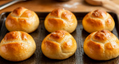 На десерт в пост пеку булочки, которые не отличить от обычных: мягкие, сладкие, с хрустящей корочкой – даже без яиц и молока
