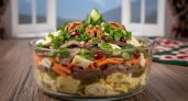 Легендарный салат «Алма-Ата», был хитом в СССР: мясо и копеечный овощ - хрустящий, сочный и намного интереснее надоевших закусок