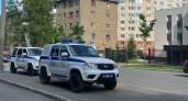 В ГАИ ответили: должен ли водитель выходить к инспектору, когда его остановили — или можно просто опустить окно