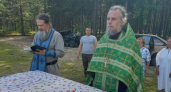 Жители старообрядческого села в Коми массово приняли православие в водах местного озера