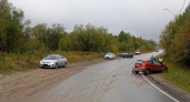 В Коми Nissan протаранил два автомобиля на встречной полосе