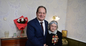Жительница блокадного Ленинграда из Коми отметила 100-летие и передала десять тысяч рублей на гуманитарную помощь