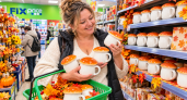 Кружки-грибы из Fix Price скупаю, но чай не наливаю: сажаю внутрь суккуленты — на подоконнике вырастает «грибная полянка»