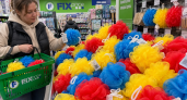 Скупаю мочалки-сетки в Fix Price пачками, но в душ не несу: распускаю «пластиковую паутинку» — дома нашла 7 применений полезнее