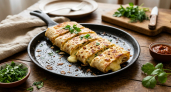 Рулет из лаваша «Хачапури»: любимый вкус в экспресс-формате — завернули и на сковороду