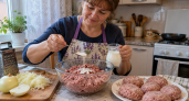 Не хлебный мякиш и не сало: вот что кладу в фарш вместо привычных добавок — котлеты воздушные, словно пух