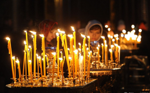 Православные христиане встречают Прощеное воскресенье