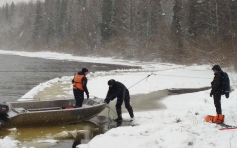 В реке под Сосногорском нашли чемодан с телом