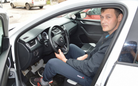 Двухметровый сыктывкарец о Škoda Octavia: «Коленки ни во что не упираются»