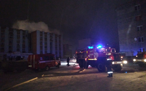 Из пожара на Нефтяников в Ухте спасли 9 человек