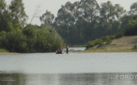 В Коми на реке разыскивают пропавшего подростка