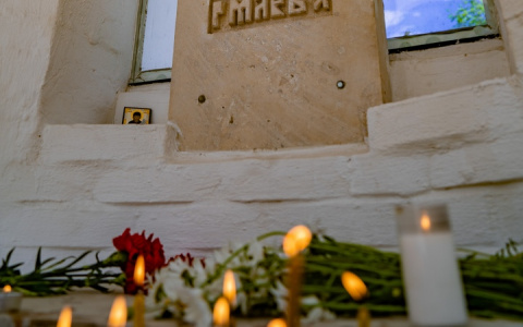 Ухтинцы не забудут: 15 лет со дня трагедии в "Пассаже"