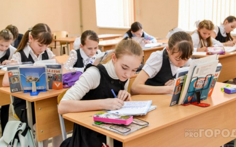 Министр образования Коми рассказала, переведут ли школьников на дистанционное обучение