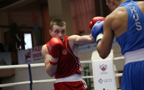 Победа на элитных соревнованиях: ухтинский боксер будет представлять Коми на Чемпионате России