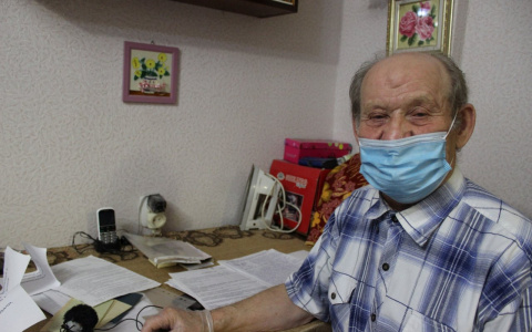 В Ухте Ветеран труда наконец-то получит слуховой аппарат