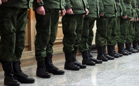 Свыше 1800 жителей Коми отправятся в армию в 2020 году