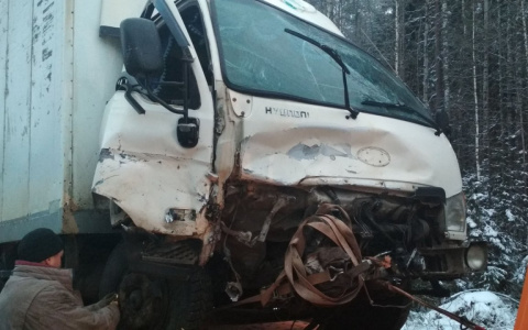 Число пострадавших в ДТП на трассе Сыктывкар-Ухта возросло до семи человек