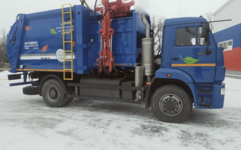 В Ухте и Сосногорске будут работать экологичные мусоровозы на газу