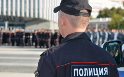 В Ухте отбирают кандидатов в университеты МВД среди выпускников школ и колледжей