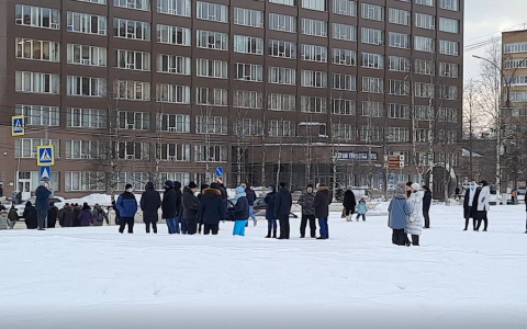 Ухтинский суд вновь оштрафовал участников митинга