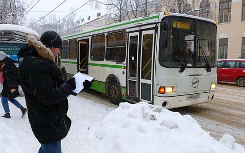 В Сыктывкаре транспортные компании наказали за "водителей-алкоголиков" в автобусах