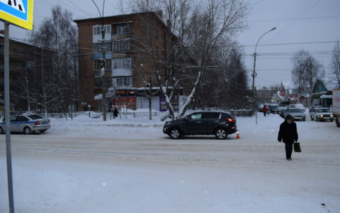 В Ухте автоледи не заметила и сбила 81-летнюю бабушку