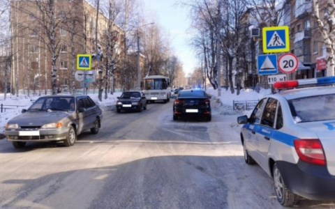В Ухте водитель иномарки сбил 11-летнего ребенка