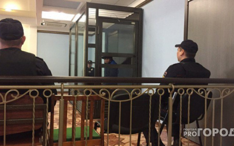 "Убил нового знакомого осколками стекла и палкой": суд рассмотрел дело 20-летнего ухтинца