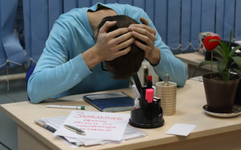 Банковская тайна больше никакая не тайна. Ваши данные можно будет получить по запросу