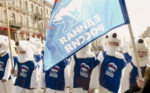 "Трамповские методы не сработали". Депутата в Коми оштрафовали за агитацию