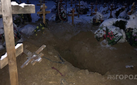 Жители Коми просят убрать магазины и рекламу ритуальных услуг от жилых домов