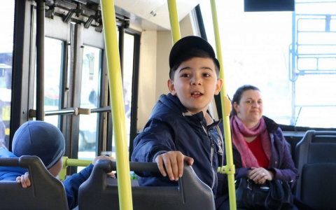 Прокуратура взялась за кондуктора, которая высадила ребёнка из автобуса