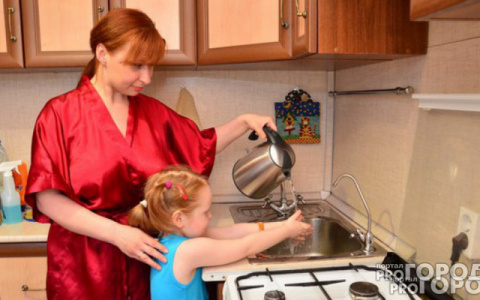 Ухтинские мамочки  вынуждены выживать в "коммунальном аду"