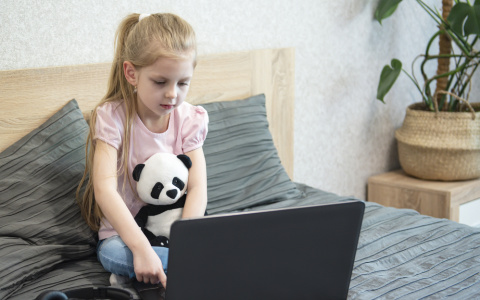 Эксперты рассказали  о разработке детской вакцины против коронавируса