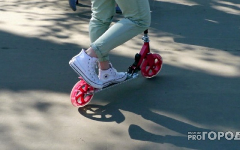 Ухтинцам катающимся на самокатах придется учиться на права?