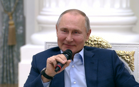 На фоне митингов по России, Путин пообещал выплаты многим россиянам