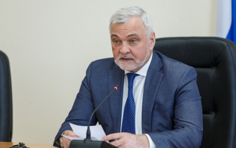 Владимир Уйба: "в Коми до осени необходимо вакцинировать более 360 тыс. человек"