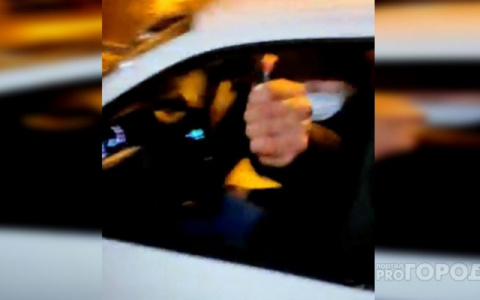 Таксист в Коми порезал пассажира пилкой для ногтей