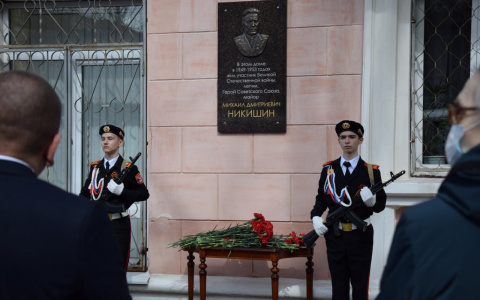 В Ухте, в день победы открыли памятные доски героям войны