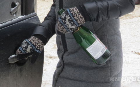 Охранник получит штраф за провоз алкоголя в вахтовый поселок республики