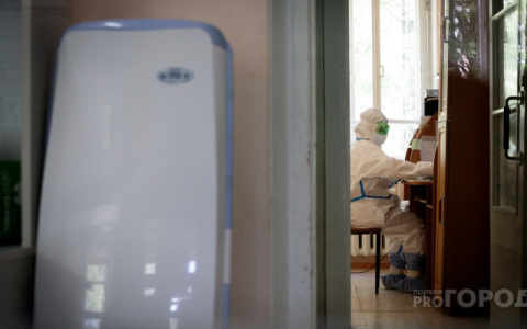 Врачи рассказали про симптомы, указывающие на высокий риск смертности при коронавирусе