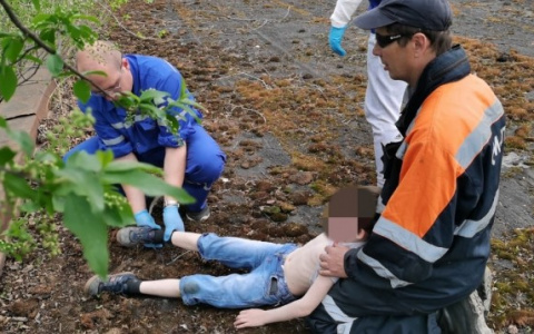 В Ухте школьник неудачно спрыгнул с третьего этажа