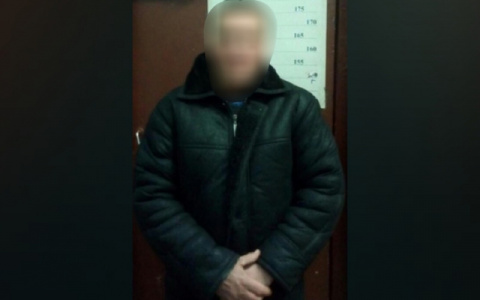Мужчина из Сосногороска несколько лет издевался над двумя своими дочками