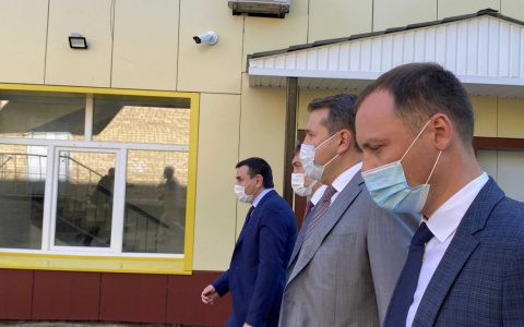 Минздрав Коми приехал на открытие стационара в Ухтинской детской больнице