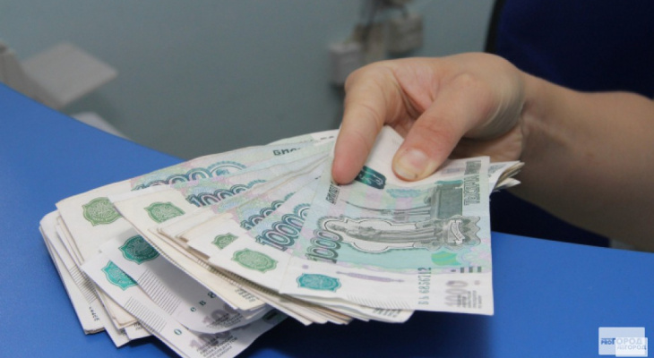 Ухтинец-товаровед смог договориться с работодателем и избежать штрафа в 100 тысяч рублей Ухтинец-товаровед смог договориться с работодателем и избежать штрафа в 100 тысяч рублей