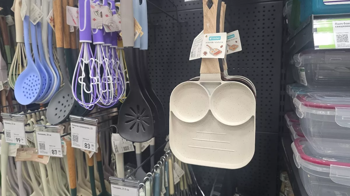 Fix Price вовсю готовится к Масленице! Фигурные сковородки, венчики и сладости-зверята, от которых дети визжат. Показываю, что нашла