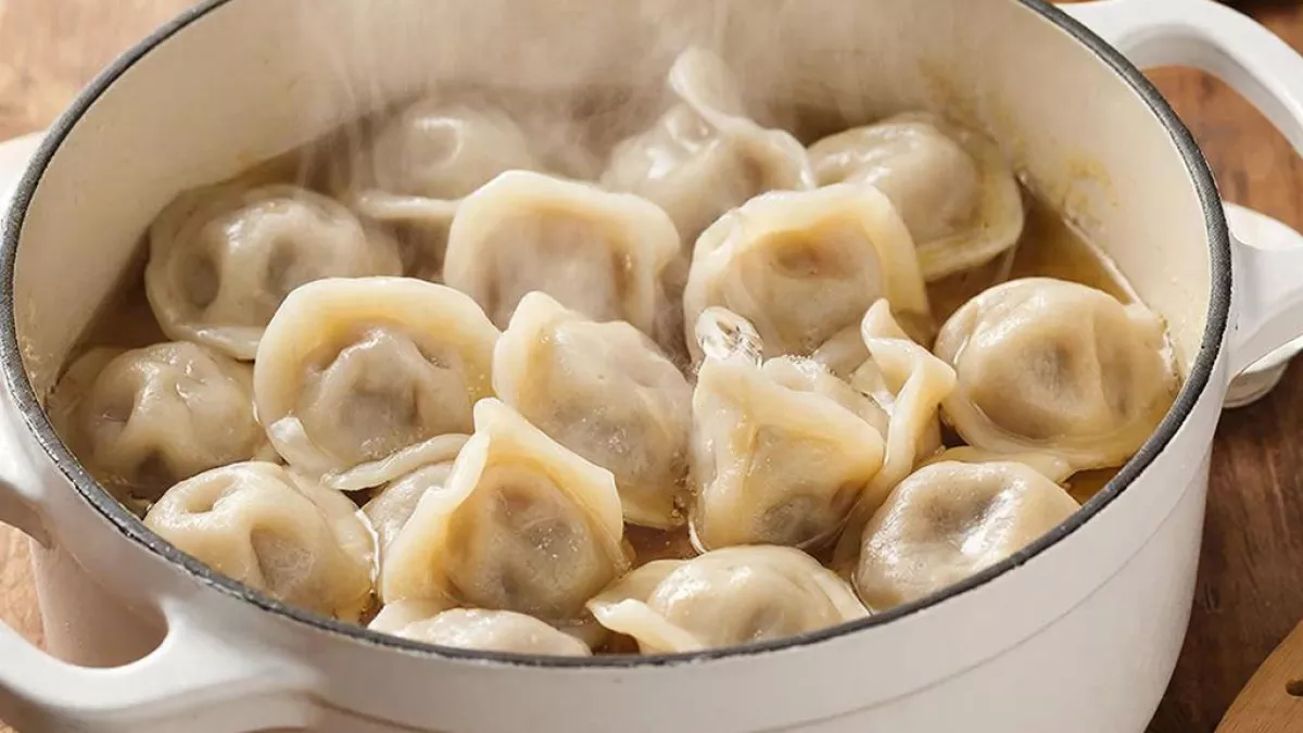 Роскачество назвало марки пельменей, в которых нашлось настоящее мясо